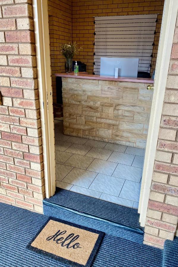 Tallarook Motor Inn Dubbo Exterior foto