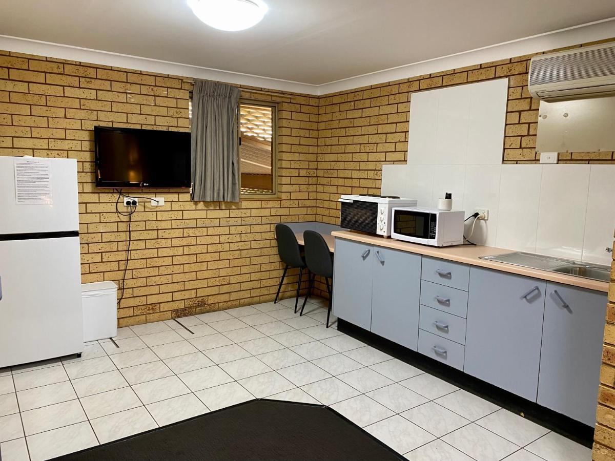 Tallarook Motor Inn Dubbo Exterior foto