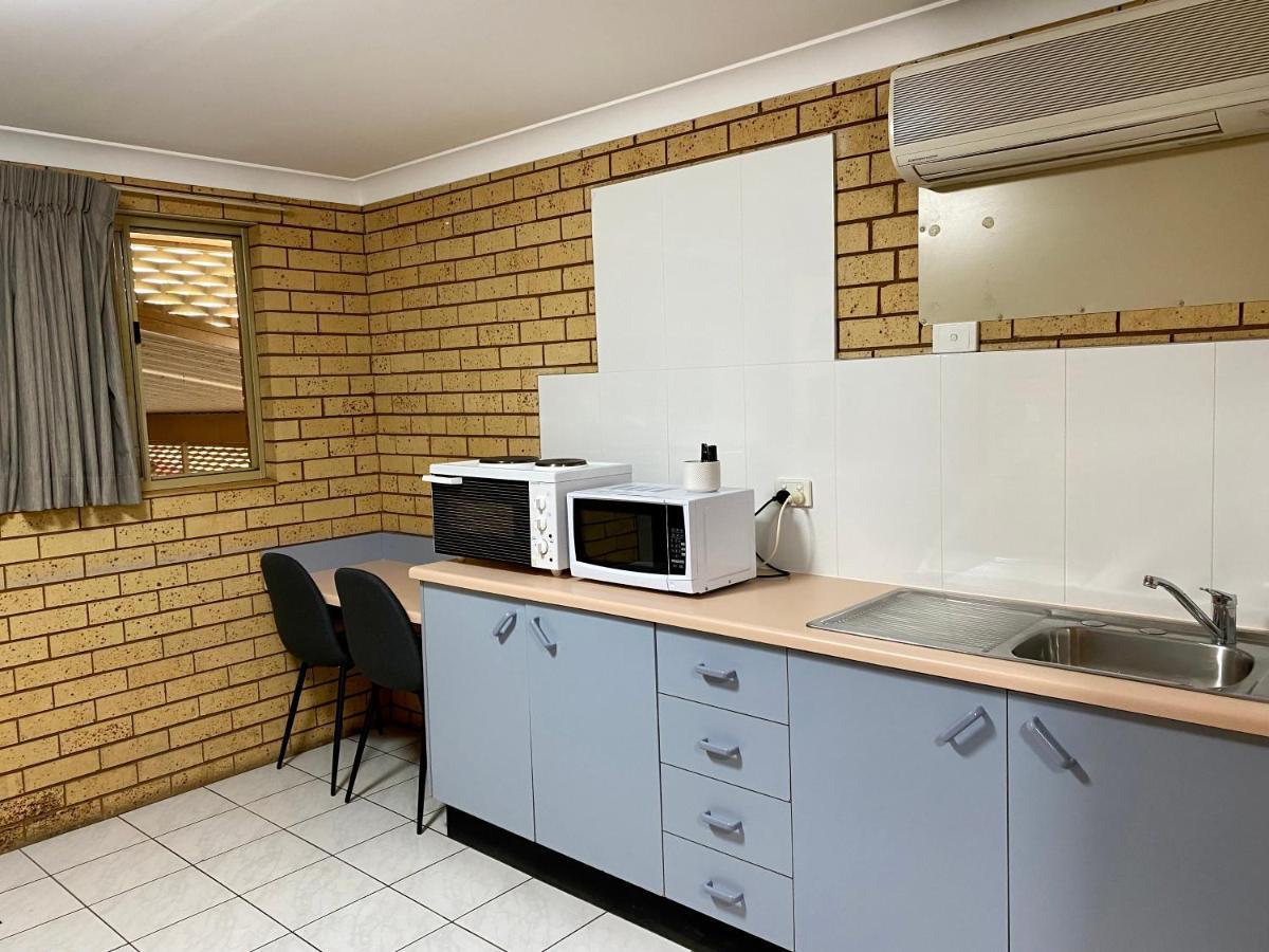 Tallarook Motor Inn Dubbo Exterior foto