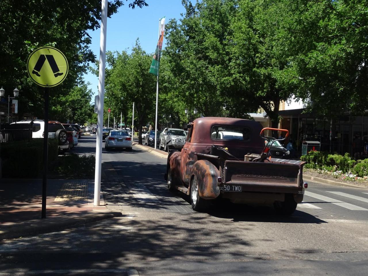 Tallarook Motor Inn Dubbo Exterior foto
